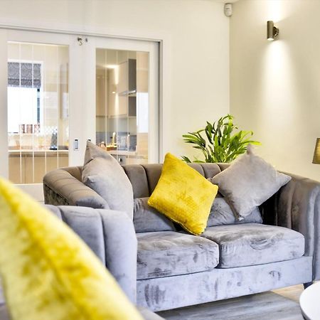 Kist Accommodates - Morgans Retreat Harrogate Buitenkant foto
